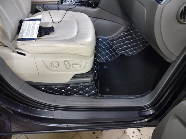 Audi Q7 2008 — 3D коврики LOVTO, Стандарт + Бизнес ворс