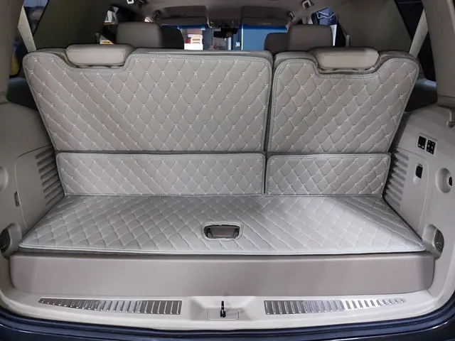 Коврик в багажник Cadillac Escalade — LOVTO