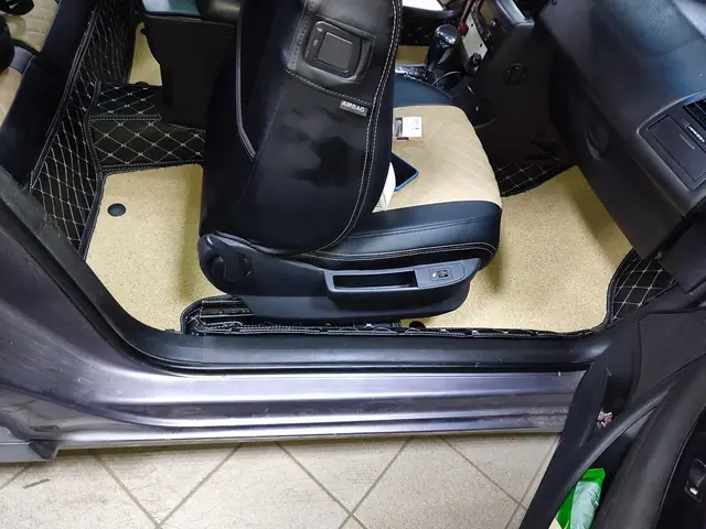 Citroën C4 Coupe — 3D коврики LOVTO, Стандарт + ПВХ ворс